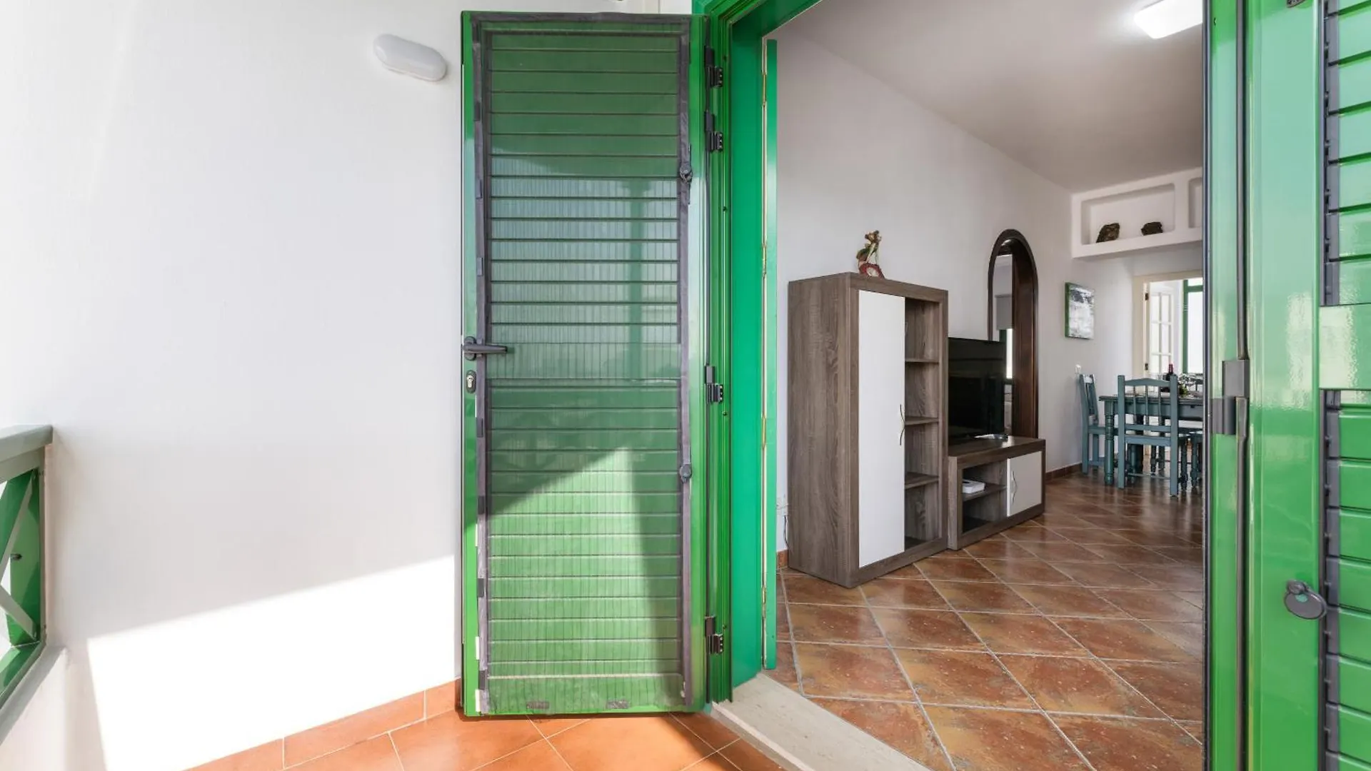 Casa Leon Apartment Playa Honda  Spain